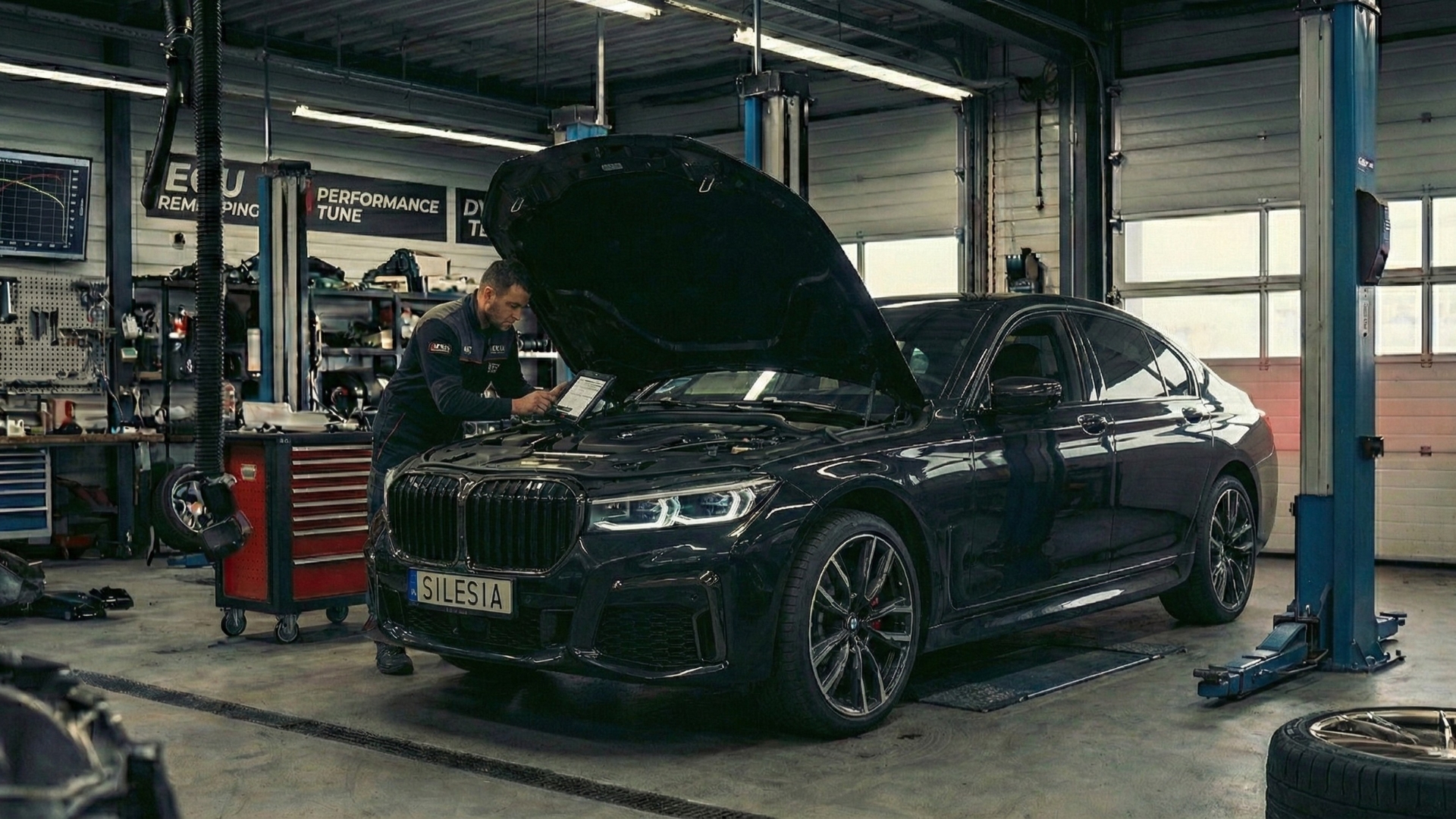 Car Garage Crewe Workshop